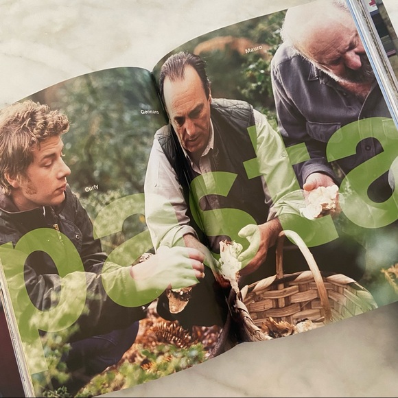 Jamie Oliver’s Happy Days with the Naked Chef Cookbook - Picture 3 of 9